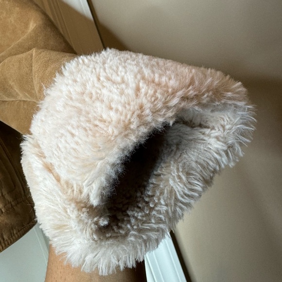 Tan Suede Aviator Style Jacket with Faux Fur - Picture 10 of 12